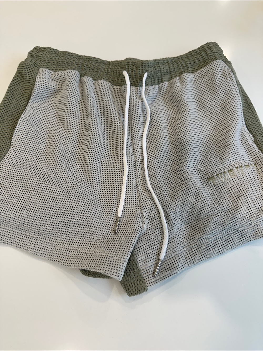 Twenty Montreal Sunnyside Waffle Knit Shorts Sage Green Grey Womens Small NWT